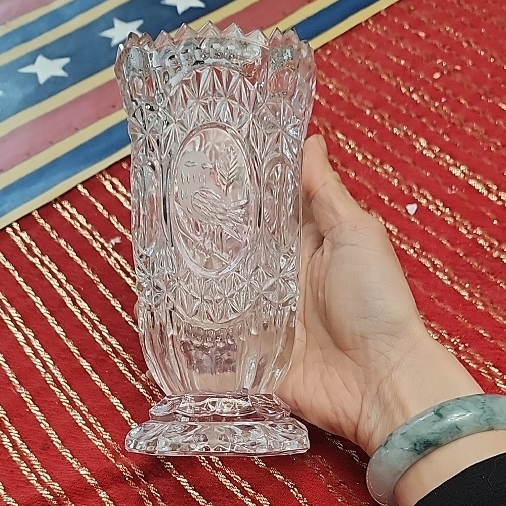 Elegant Crystal Vase